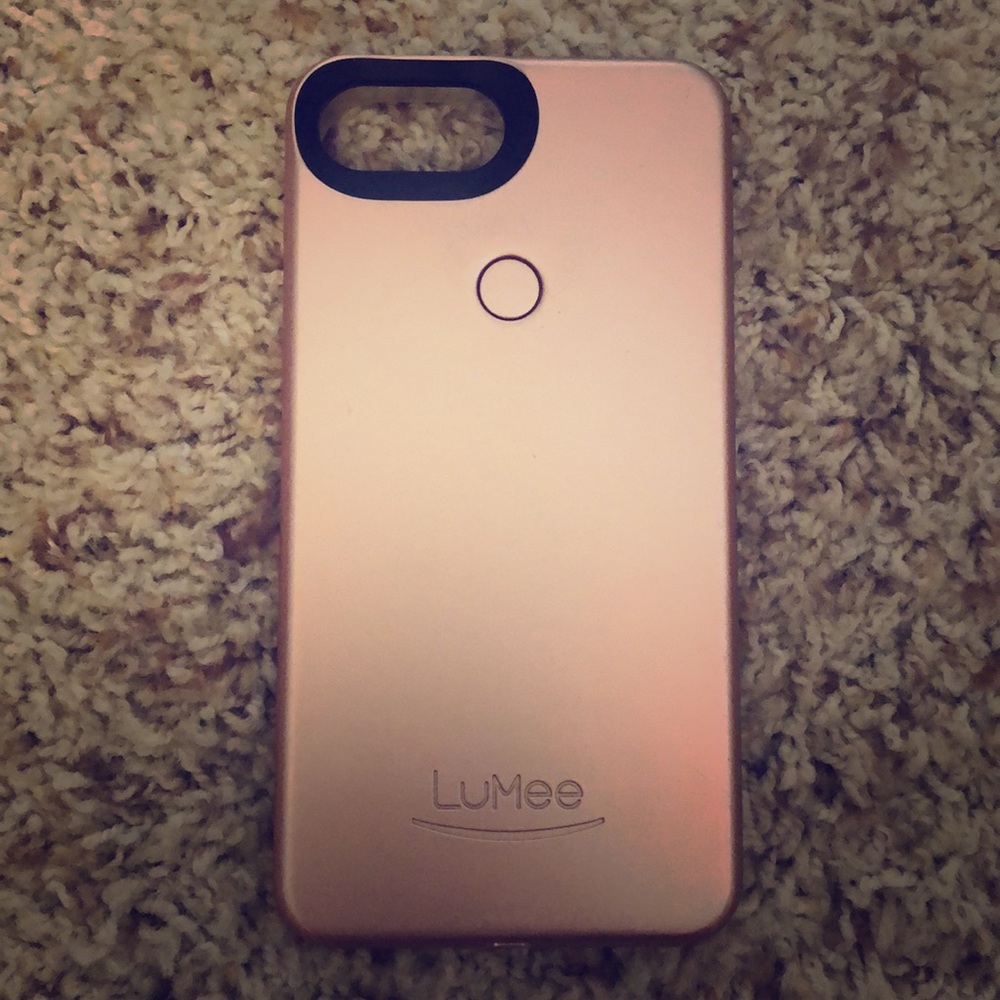 Rose Gold Selfie Lighting Lumee Case